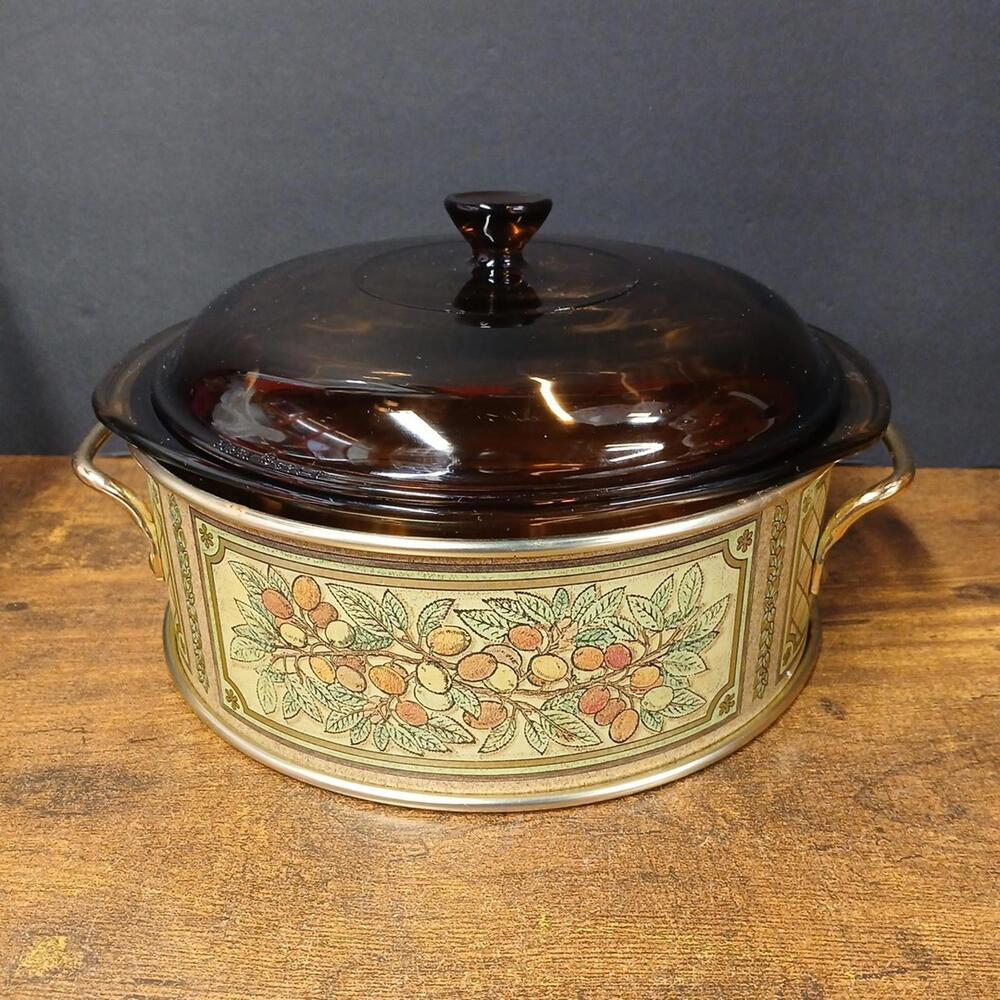 Vintage Pyrex Casserole Dish 024 2L Amber Brown Glass Bowl w/624-C Lid & Carrier